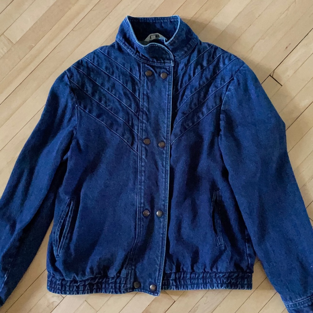 Vintage Denim jacket with snaps and popped collar